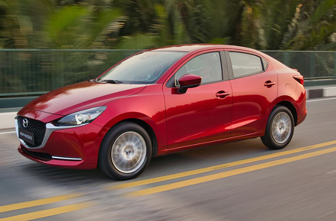 Mazda 2 còn có hệ thống phun xăng điện tử, giúp giảm thiểu lượng khí thải độc hại và tiết kiệm nhiên liệu. Ảnh minh họa