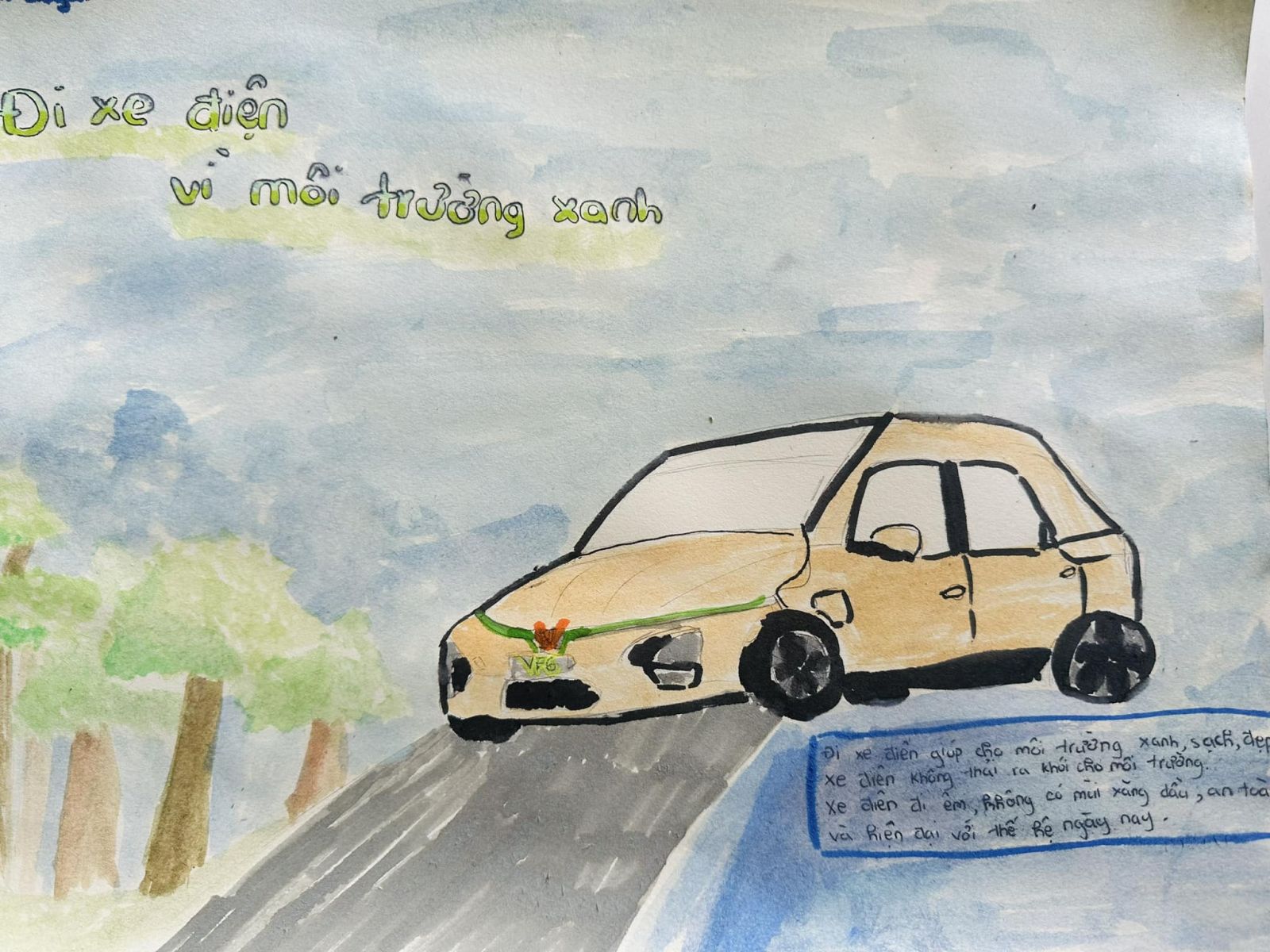 Bức tranh xe VinFast do con gái anh Huy Hiếu vẽ.