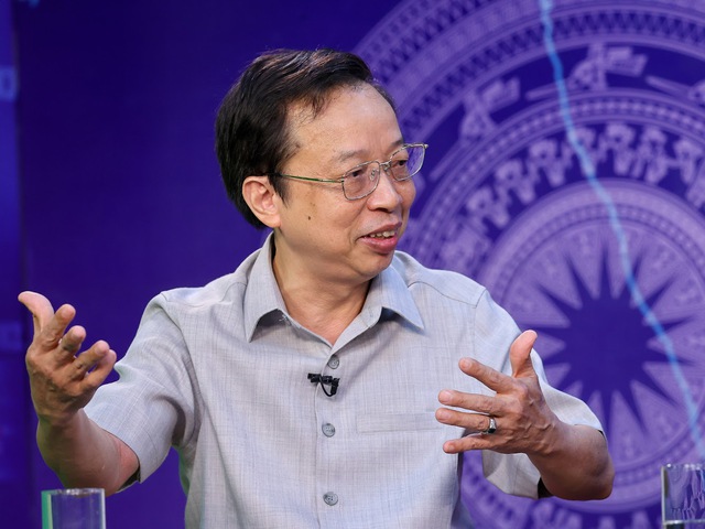 Nguyên Phó Viện trưởng Viện Chiến lược ngân hàng - ông Phạm Xuân Hòe