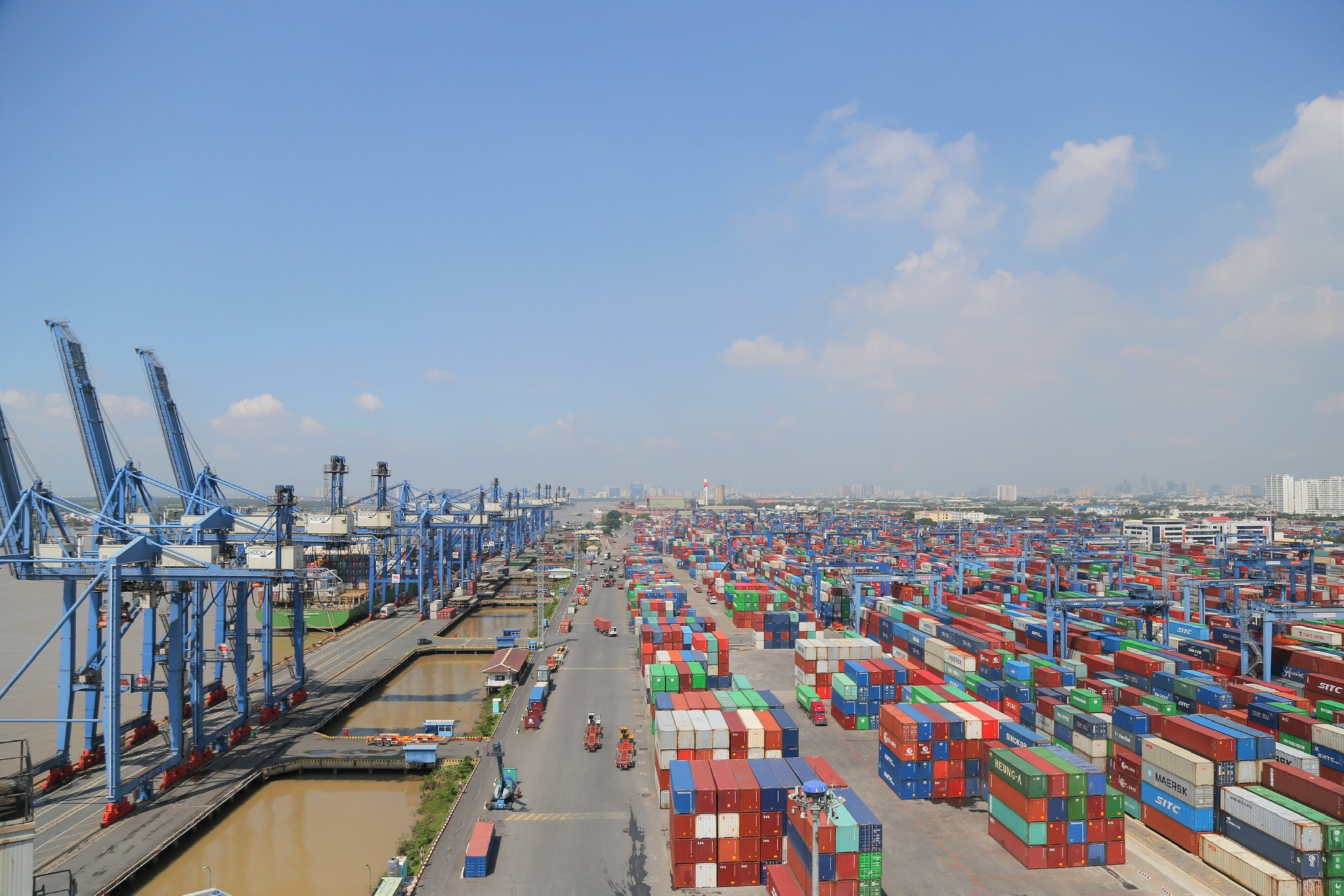 Doanh nghiệp quân đội rót 12.000 tỷ làm cảng biển Hải Phòng: quy mô chỉ sau Viettel, lợi nhuận hơn 4.000 tỷ, đứng trong Top20 cụm cảng container lớn nhất thế giới