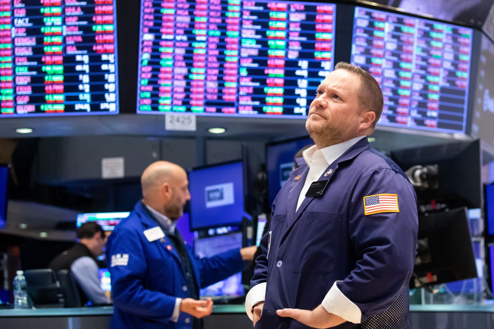 Thị trường chứng khoán Mỹ giảm điểm phiên thứ 3 liên tiếp, cổ phiếu VFS rớt gần 34%
