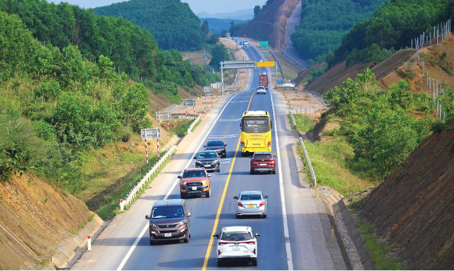 Chính thức ban hành Quy chuẩn kỹ thuật quốc gia về đường cao tốc